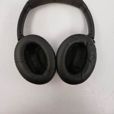 Bose QC35 Wireless Headphones image 3
