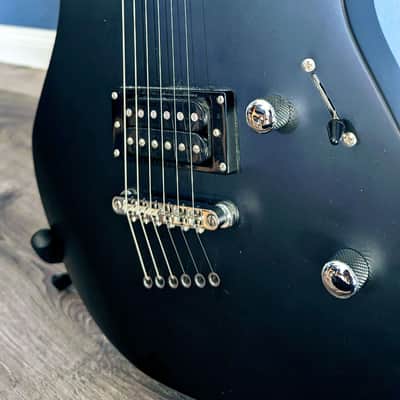 ESP LTD M-10 with Rosewood Fretboard 2011 - 2016 - Black w/ Leather Hard Case and Accessories image 2