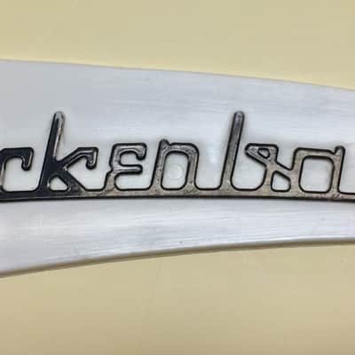 Rickenbacker Trussrod Cover 2010's White image 3