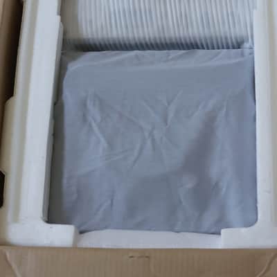 DENON  DH-610S New in original box image 3