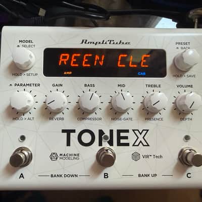 IK Multimedia ToneX Pedal Limited Edition 2024 - White imagen 3