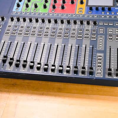 Soundcraft Si Expression 3 32-Channel Digital Mixer CG01X6L image 3