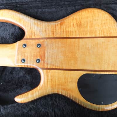 Ken Smith Maple Walnut 6 String Bass 2004 - Natural image 8