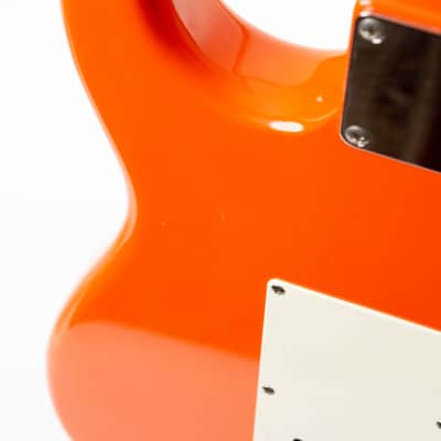 Squier Hank Marvin Stratocaster 1991 Fiesta Red image 18