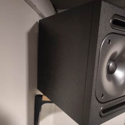 Behringer Truth B2030A 6.75" Powered Studio Monitors (Pair) 2004 - Present - Black image 9
