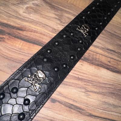 Carlino Steve Lukather #2 black scale leather with black studs 2025 - Black and black image 7