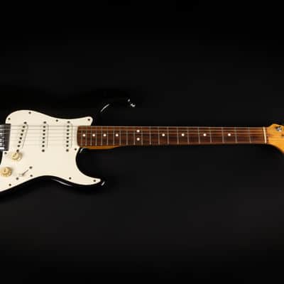 1983 Fender Dan Smith Era 2-Knob Stratocaster RW - Black | USA Fullerton Vintage Rosewood Fretboard Free Flyte Tremolo | CoA OHSC image 3