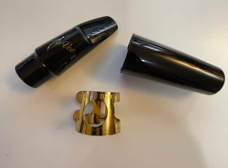 Rico LaVoz Alto Sax Mouthpiece with ligature and cap image 1