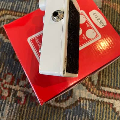 Electro-Harmonix Nano POG Polyphonic Octave Generator 2015 - Present - Red / White image 2