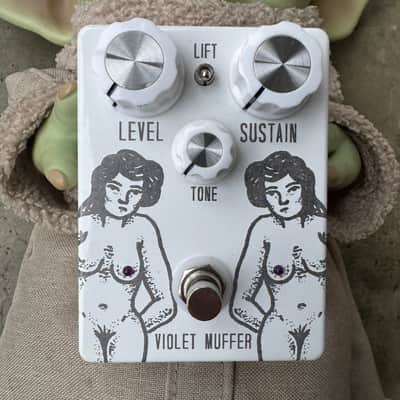 TomKat Pedals Violet Muffer Fuzz Pedal w/Box *Nude Graphic image 3