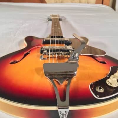 Vintage 1960's Teisco Silvertone 319.14459 Hollowbody Electric Guitar W/ Case image 4