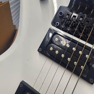 BC Rich Warlock NJ Series 1999 Floyd Rose - White image 3