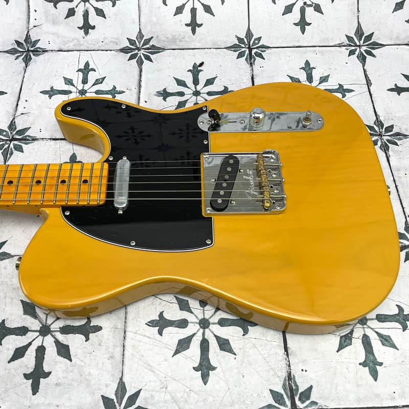 Fender American Professional II Telecaster with Maple Fretboard • Butterscotch Blonde • 2024 • 6.6 lb