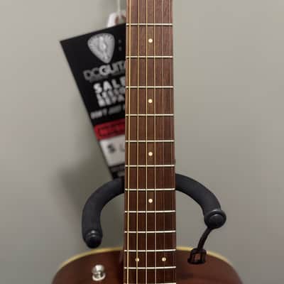 Fender Malibu Player - Walnut Fingerboard, White Pickguard, Fiesta Red image 3