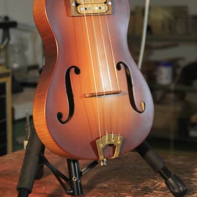 Virtuoso Swing Electric ukulele - Tobacco Burst - 2026 image 2