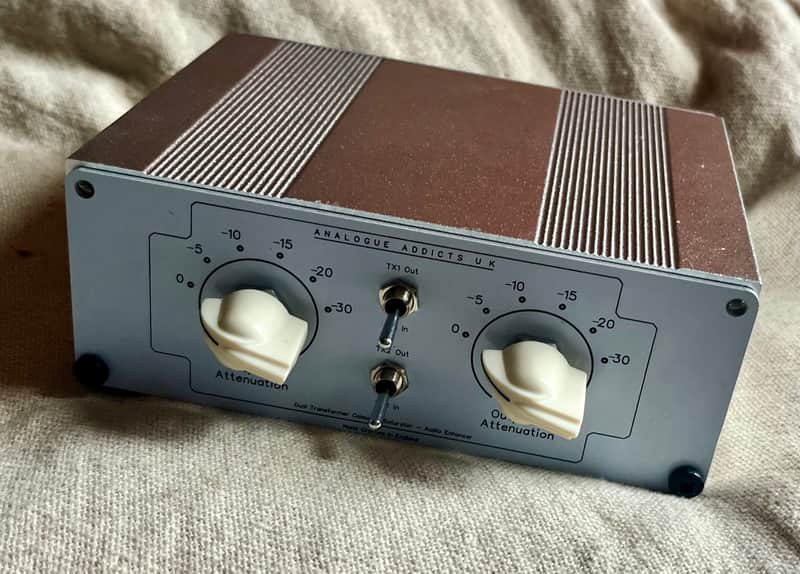 BBC LL81 Transformer Box - Enhancer - Colour Box image 1