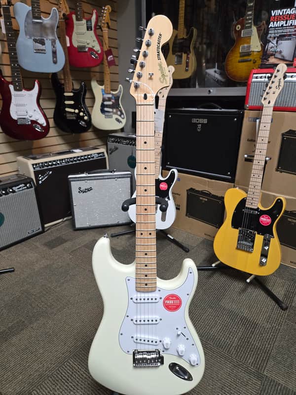 Squier Affinity Series Stratocaster with Maple Fretboard - Olympic White image 1