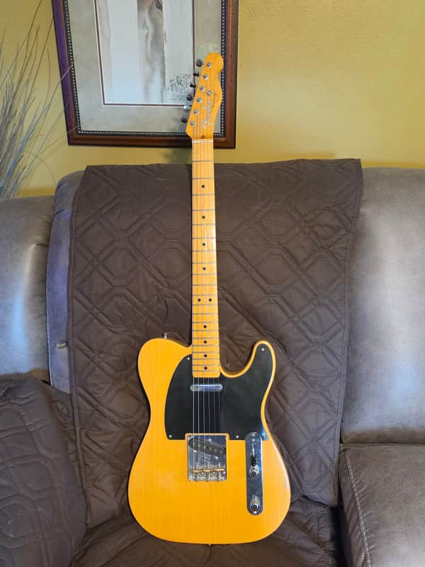 Fender American Vintage II '51 Telecaster 2022 - Present Butterscotch Blonde