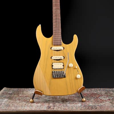 Marchione Double-Cut Bolt-On Solid Body - 2019 - Blonde. image 4
