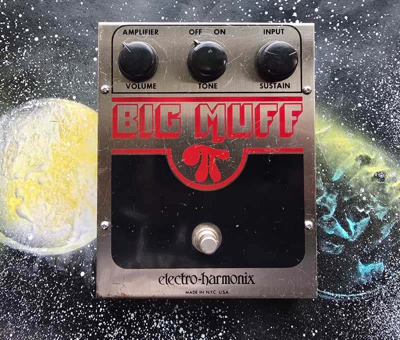 ギター Electro-Harmonix BIG MUFF V3 Electro-Harmonix Big Muff Pi V3 (Red & Black) | Reverb