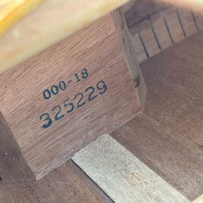 Vintage 1973 Martin 000-18 w/ HSC image 7