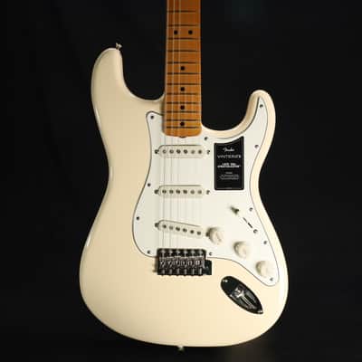 Fender Vintera III Late 60s Stratocaster Maple Fingerboard Olympic White 993 image 9