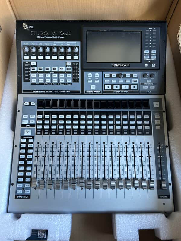 PreSonus StudioLive 32SC 32-Channel Digital Mixer and USB Audio Interface - Black / Silver image 1