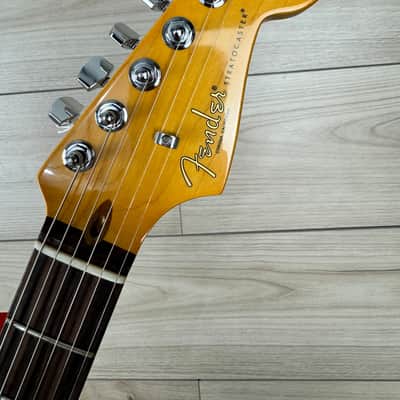 Fender Limited Edition American Professional II Stratocaster Thinline, Transparent Shell Pink image 10