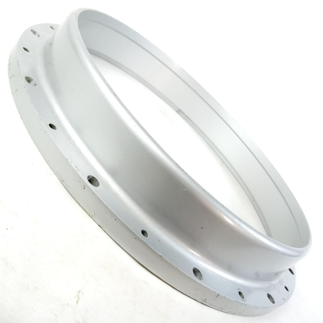 Yamaha 14" SFZ Suspension Ring 12Lug Snare Drum Marching Silver Powdercoat Japan — main photograph