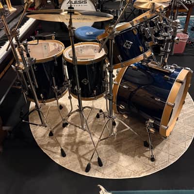 Complete 5pc Dixon Artisan/9pc Paiste Cymbals/EKG Brass snare/Yamaha Hardware image 3