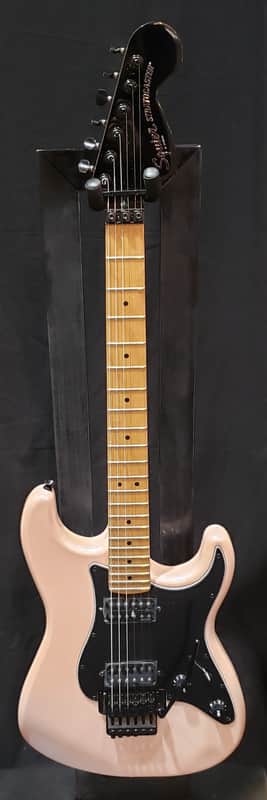 Squier Contemporary Stratocaster HH FR Roasted 2021 - Present Shell Pink Pearl image 1