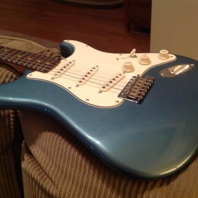 Rare Custom Clay Dot Squier Classic Vibe 60's Stratocaster image 2