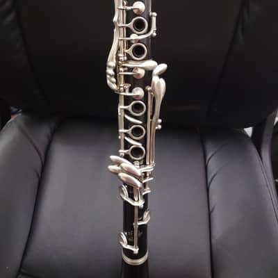 SELMER PARIS "L" SERIES Bb CLARINET - TRANSITIONAL BALANCED TONE - ARTICULATED G# - 7 RINGS - DEMO VIDEO - READY TO PLAY! image 3