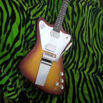 Cozart Firebird Style 2000's - Honeyburst Cozart Firebird-Style Killer Player in Beautiful Honeyburst, Pro Setup, Gigbag image 13