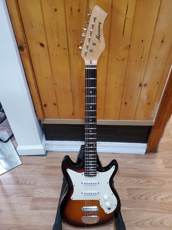 Harmony H804 Sunburst image 1