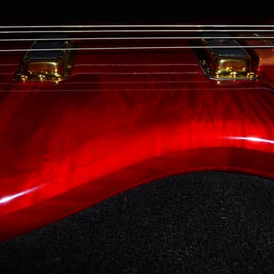 Rickenbacker 4004 CII Cheyenne 2008 Translucent Red Flamed Maple/Walnut with Bubinga Fretboard image 10