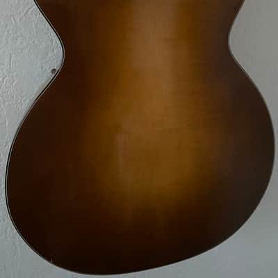 Hofner 58 Hofner Club 50 Modèle 127 Naturel Électro-Acoustique Archtop 1960-1965 image 5