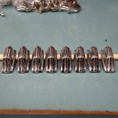 Vintage Rogers Beavertail Tom Lug, Fullerton Era 609322 Earlier Version, Set of 8 image 3