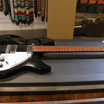 Rickenbacker 330 2012 - Present - Jetglo image 3