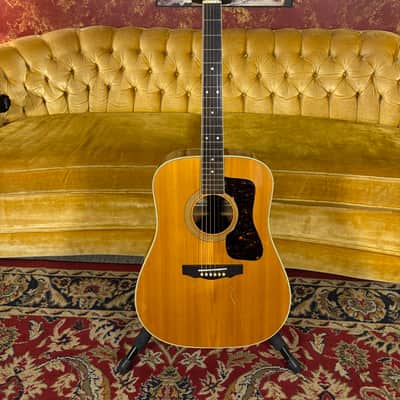 Penco A-500 1970s - Natural w/case image 1