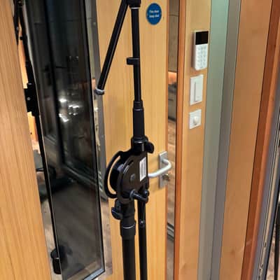 K&M 21430 Mobile Overhead Stand image 2