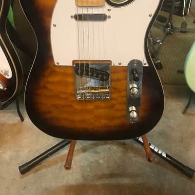 Partscaster Telecaster 2021 Sunburst/Quilt image 3