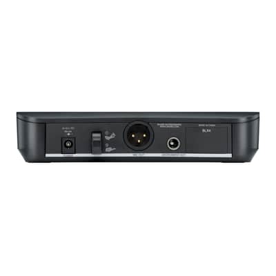 Shure BLX24/SM58 H9 Frequency Band Simple Setup Wireless Microphone System image 6