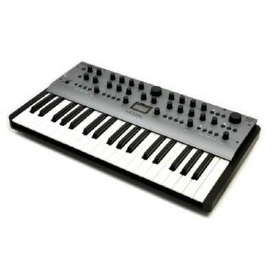 Modal CARBON8 8-Voice Experimental Synthesiser With 37 Keys (B-STOCK) image 4