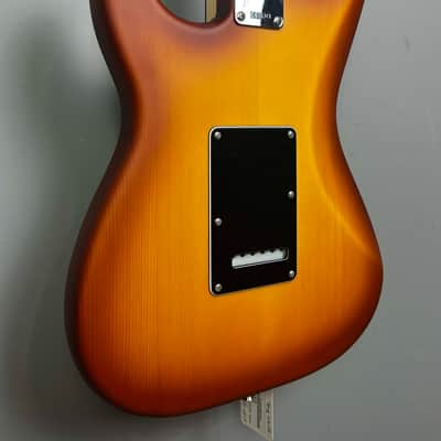Fender Limited Edition American Performer Timber Stratocaster 2024 - Honey Burst image 8