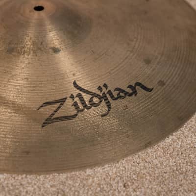 Zildjian 18" A CO Stamp Rock Crash Cymbal 1882g image 5