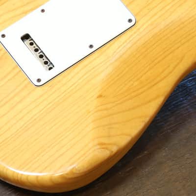 Vintage! 1975 Fender Stratocaster Electric Guitar Natural + Fender Case image 15