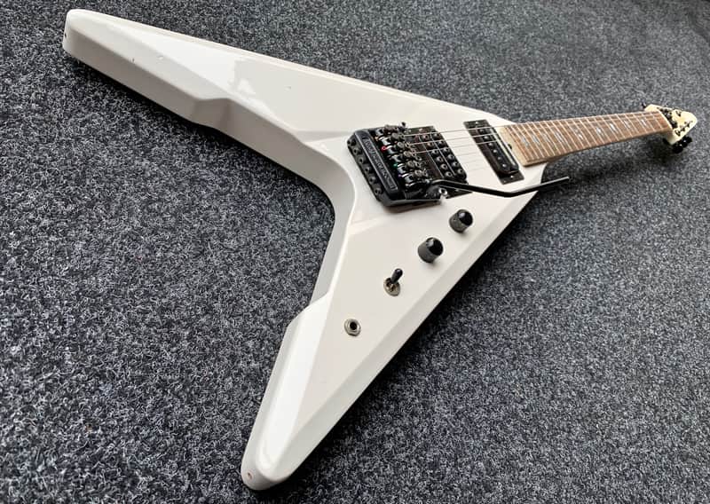 Tokai Japan Super Edition Flying V 1982 White | Reverb