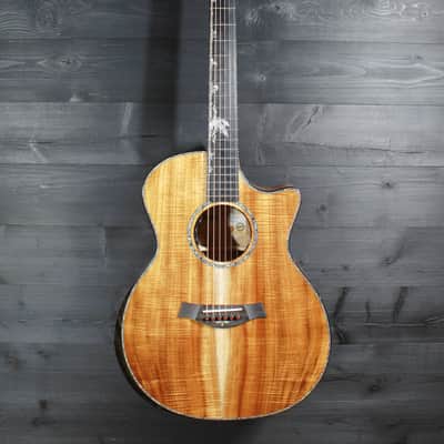 Taylor Custom Grand Auditorium – Premium Hawaiian Koa / Performance Adi X-Bracing / Tobias Music Exclusive image 2
