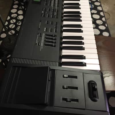 Roland XP-60 / 64-Voice Expandable Music Workstation image 1